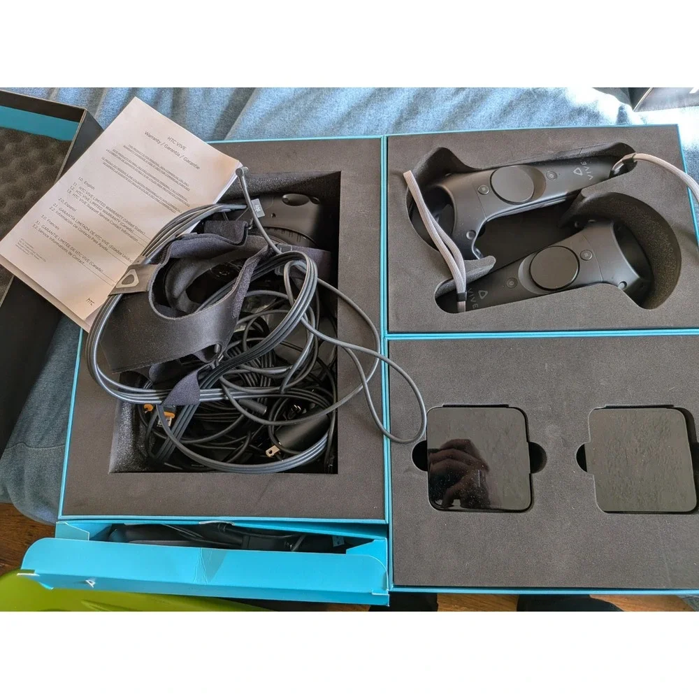 HTC Vive (1st Generation) VR Headset System Lightly Used Virtual Reality